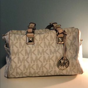 Michael Kors Signature Bag